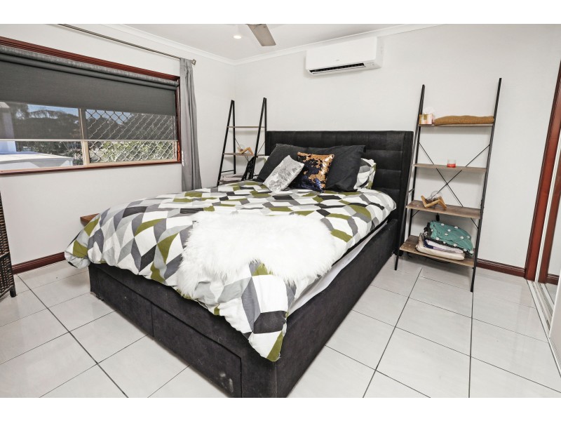 12/5 Charlotte Close, Woree QLD 4868