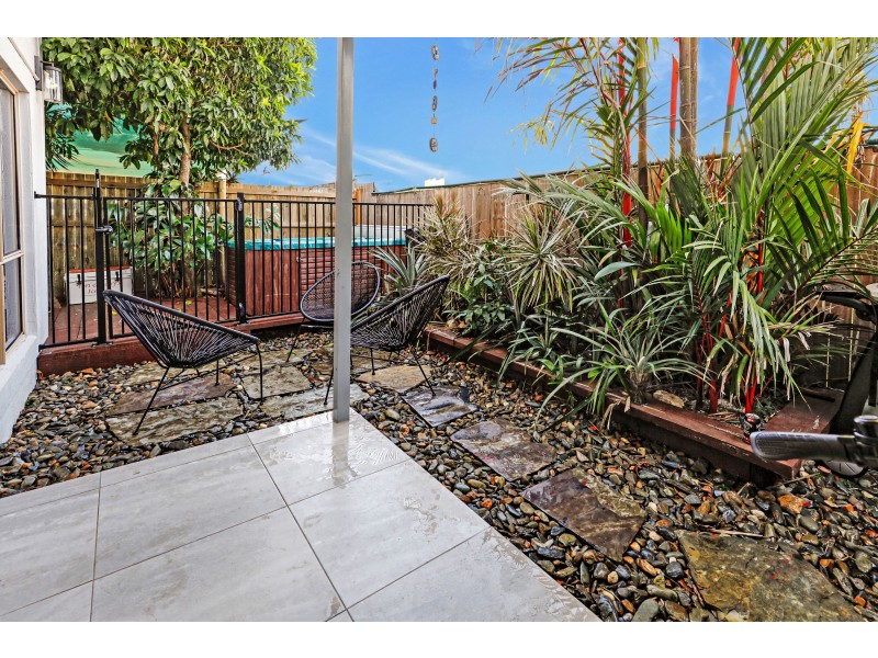 12/5 Charlotte Close, Woree QLD 4868