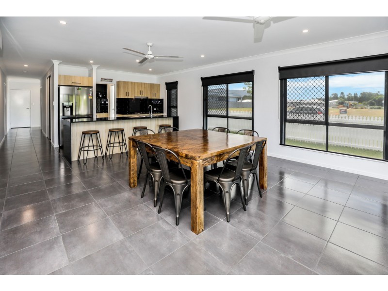 20 Master Circuit, Trinity Beach QLD 4879