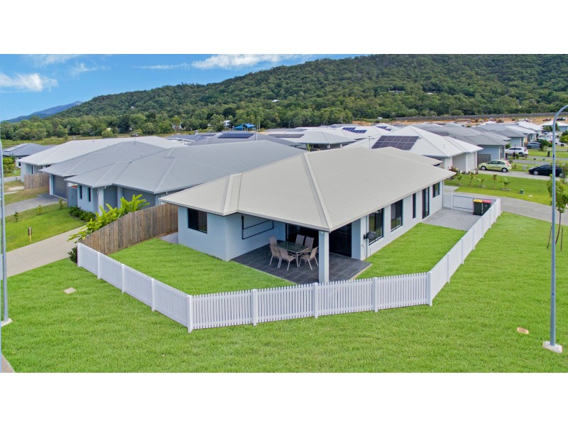 20 Master Circuit, Trinity Beach QLD 4879