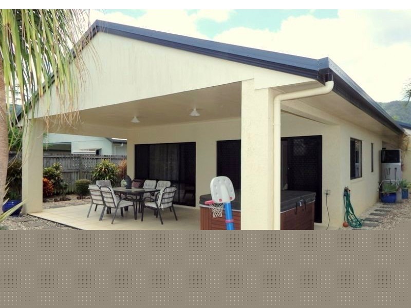 7 Roderick Street, Bentley Park QLD 4869