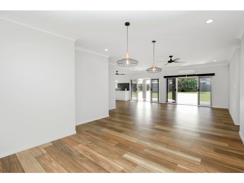 36 Cheviot Street, Smithfield QLD 4878