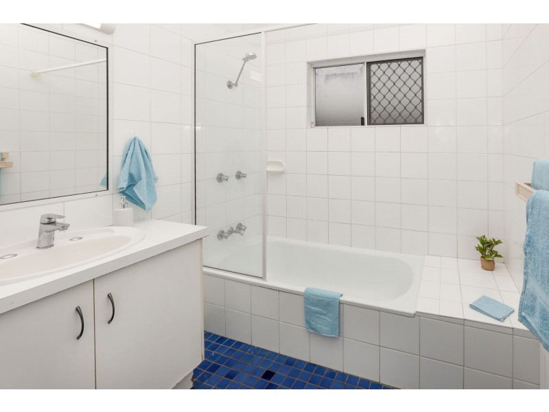 36 Cheviot Street, Smithfield QLD 4878