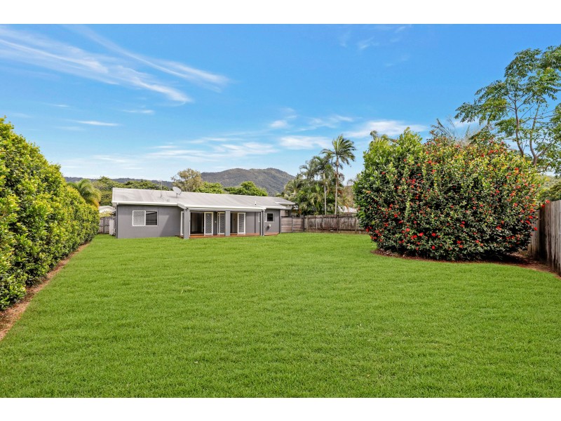 36 Cheviot Street, Smithfield QLD 4878