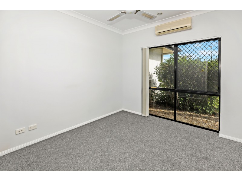 5 Brian Street, Brinsmead QLD 4870