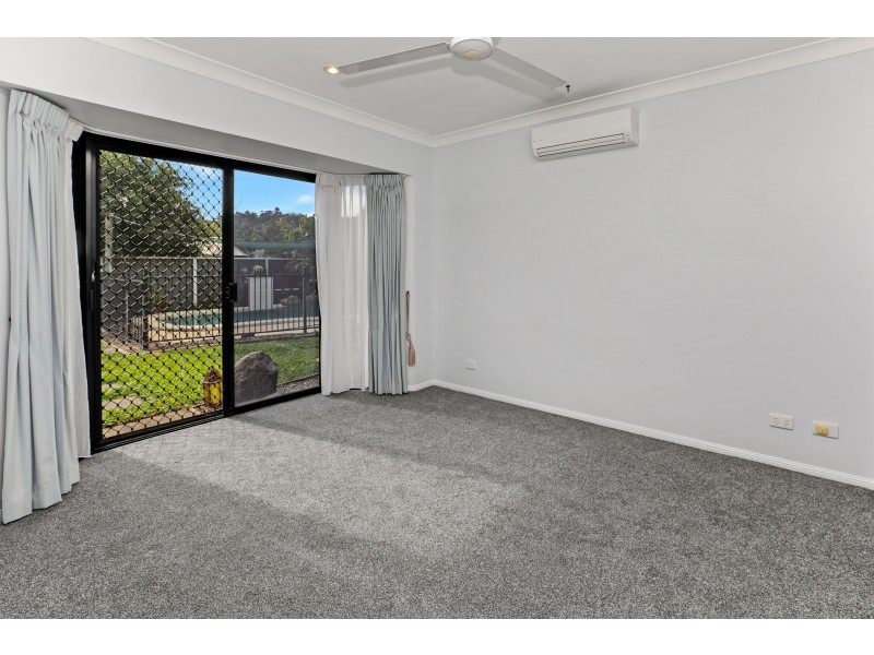 5 Brian Street, Brinsmead QLD 4870