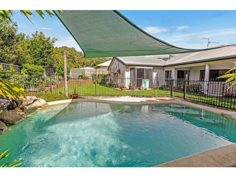 5 Brian Street, Brinsmead QLD 4870
