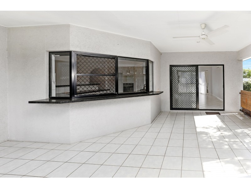 5 Brian Street, Brinsmead QLD 4870