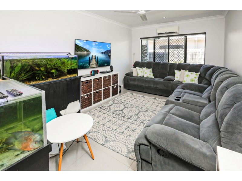 25 Carter Close, Smithfield QLD 4878