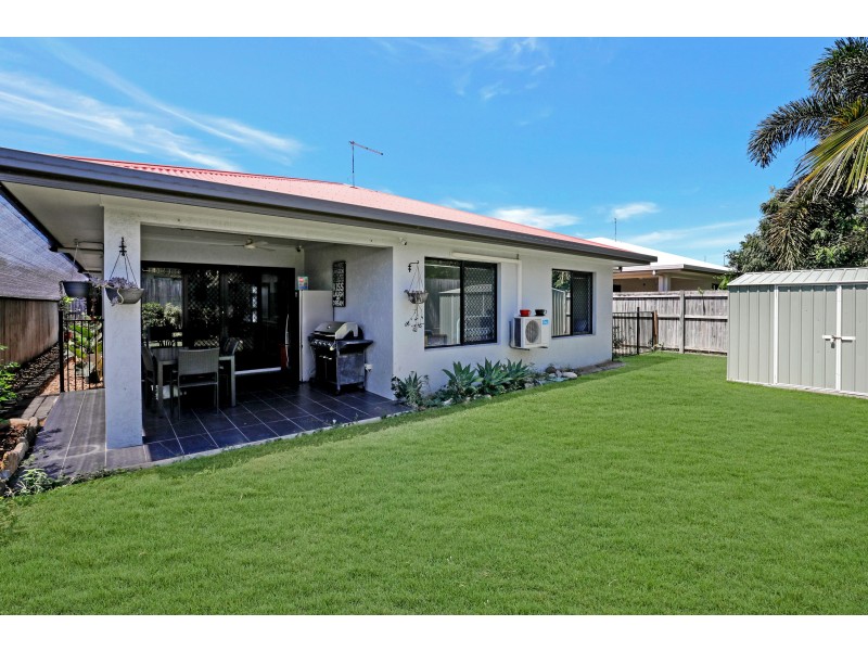 25 Carter Close, Smithfield QLD 4878