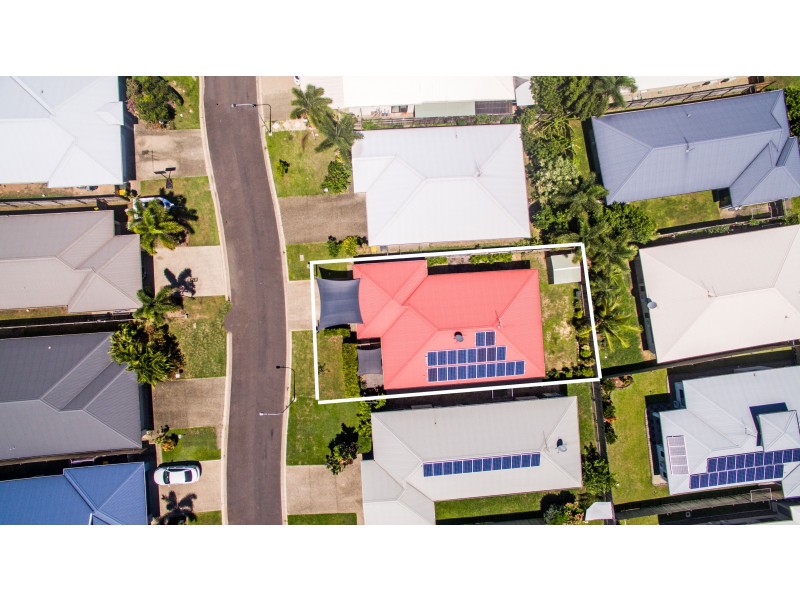25 Carter Close, Smithfield QLD 4878