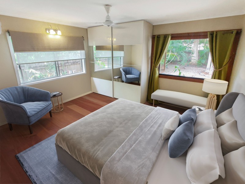 37 Clifton Road, Clifton Beach QLD 4879