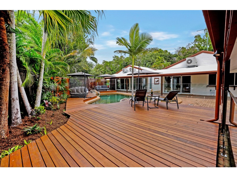 31 Gibson Close, Clifton Beach QLD 4879