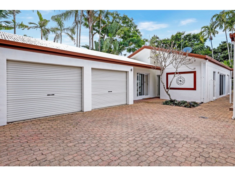 31 Gibson Close, Clifton Beach QLD 4879