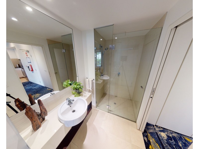 323/1 Marlin Parade, Cairns City QLD 4870