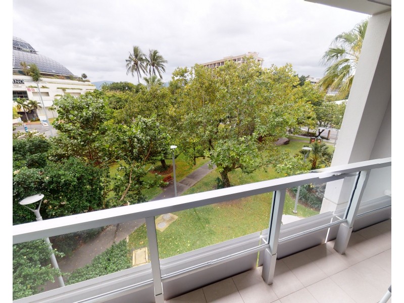 323/1 Marlin Parade, Cairns City QLD 4870
