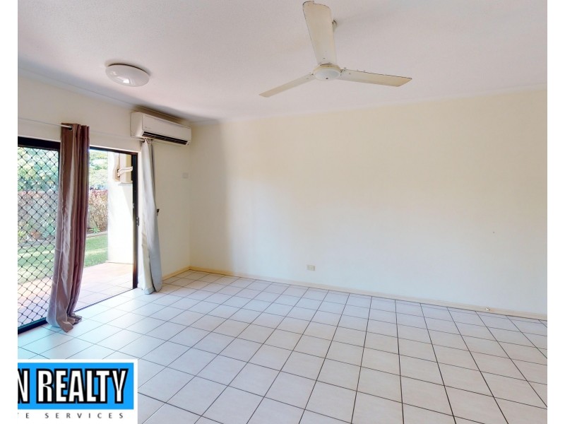 2/367 Mcleod Street, Cairns North QLD 4870