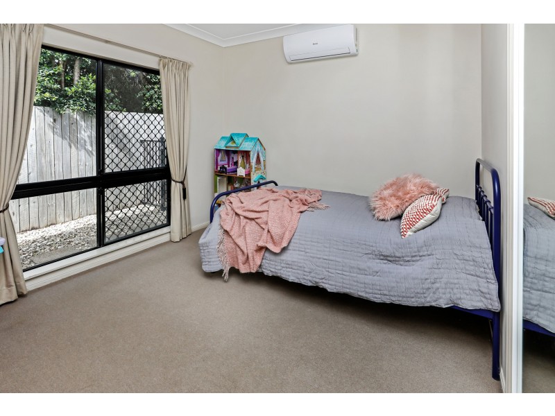 10 Hockey Avenue, Smithfield QLD 4878