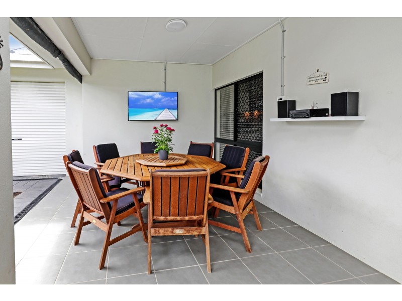 10 Hockey Avenue, Smithfield QLD 4878