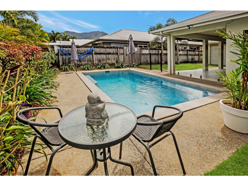 10 Hockey Avenue, Smithfield QLD 4878