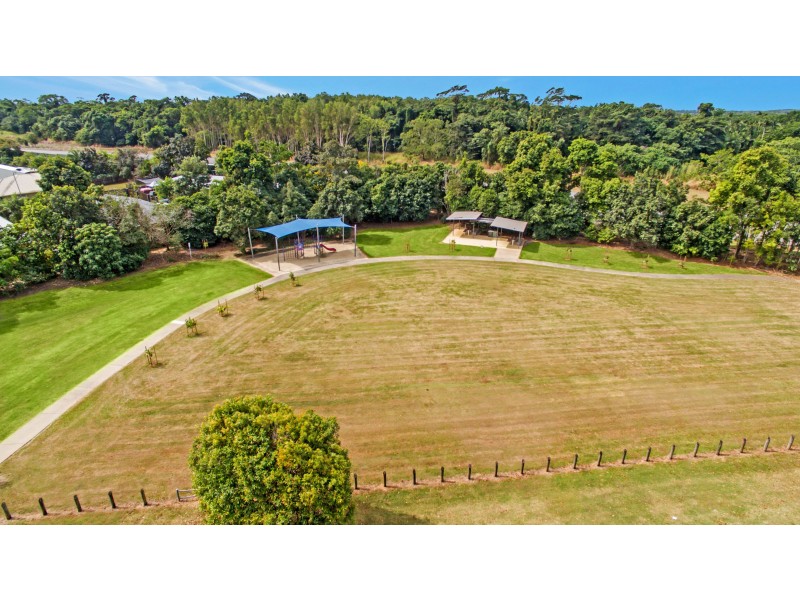 10 Hockey Avenue, Smithfield QLD 4878