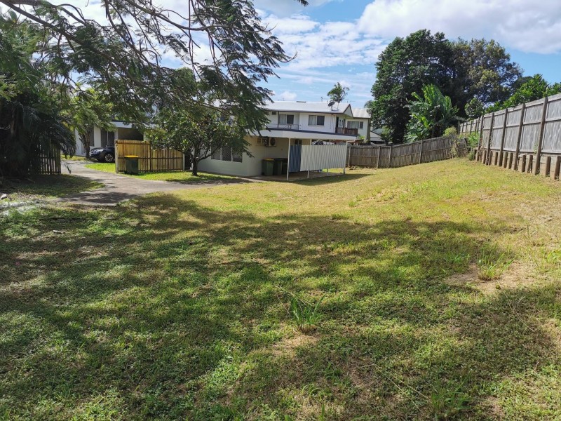 1/27 Sandown Close, Woree QLD 4868
