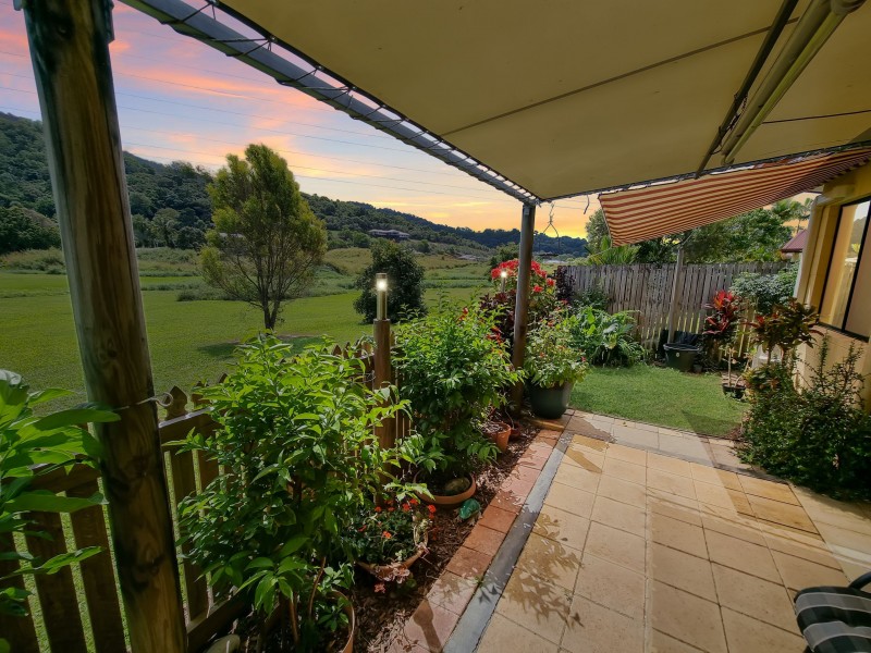 127/2-6 Lake Placid Road, Caravonica QLD 4878