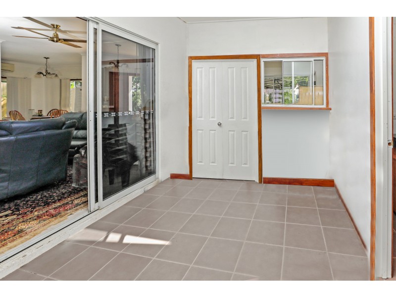 9 Baway Close, Caravonica QLD 4878