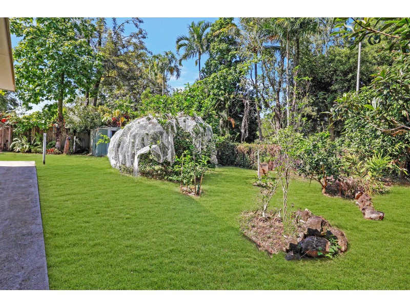 9 Baway Close, Caravonica QLD 4878