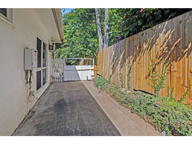 9 Baway Close, Caravonica QLD 4878