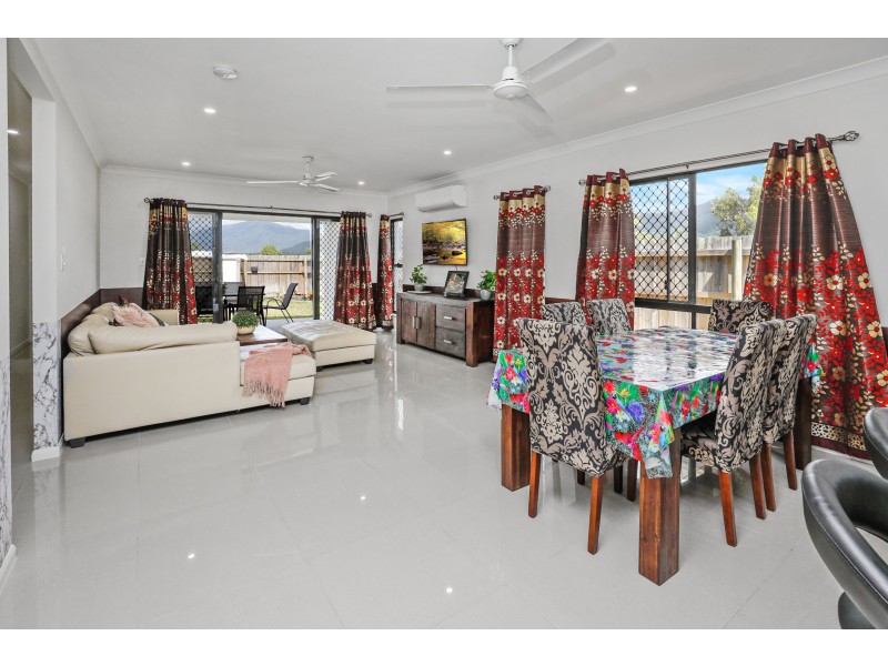 24 Barratta Circle, Smithfield QLD 4878