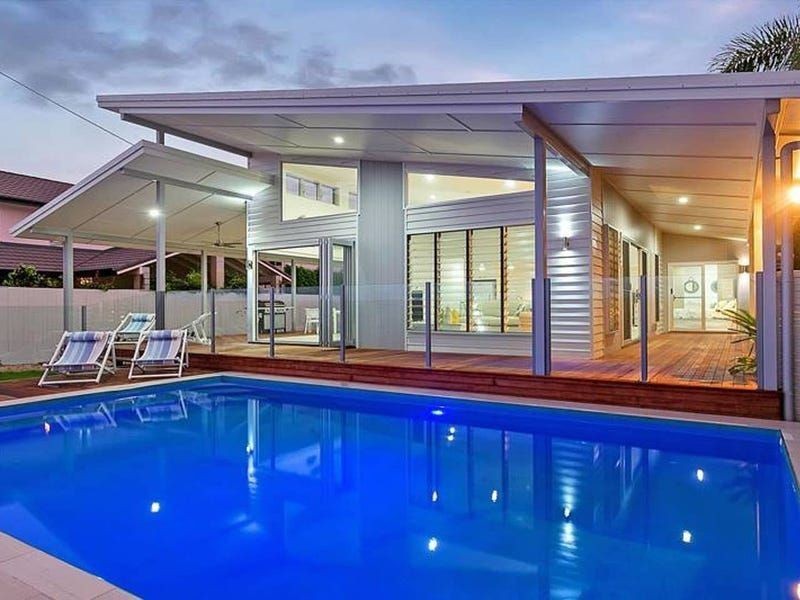 143 Oshea Esplanade, Machans Beach QLD 4878