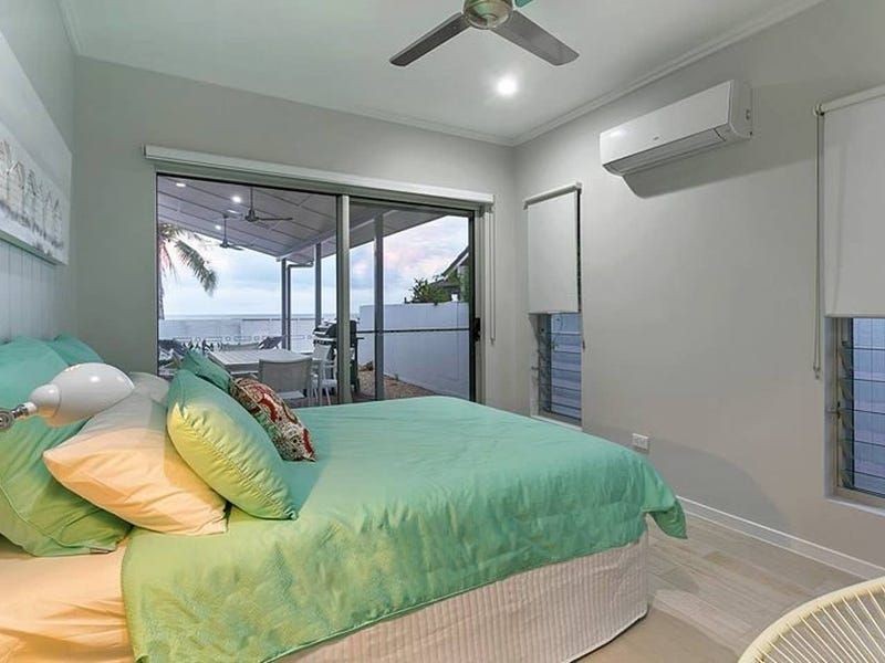 143 Oshea Esplanade, Machans Beach QLD 4878