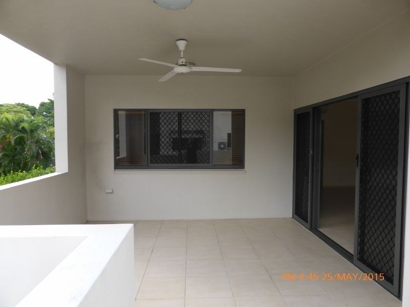 13/14 Macilwraith Street, Manoora QLD 4870