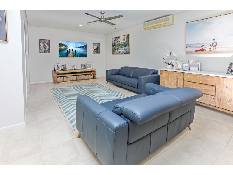 5 Bramble Street, Clifton Beach QLD 4879