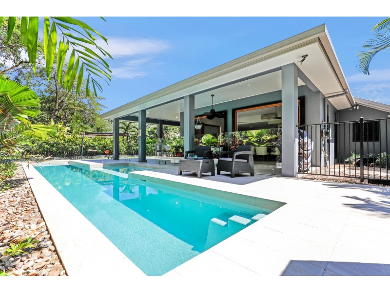 5 Bramble Street, Clifton Beach QLD 4879