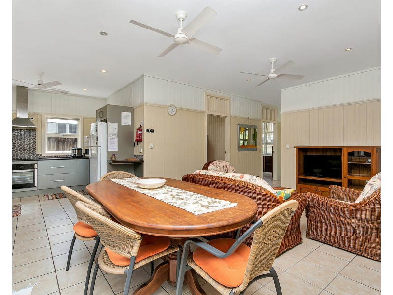 1/9 Grimshaw Street, Parramatta Park QLD 4870