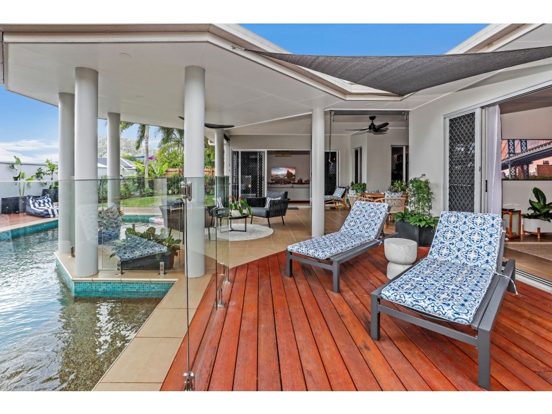 10 Iridescent Drive, Trinity Park QLD 4879