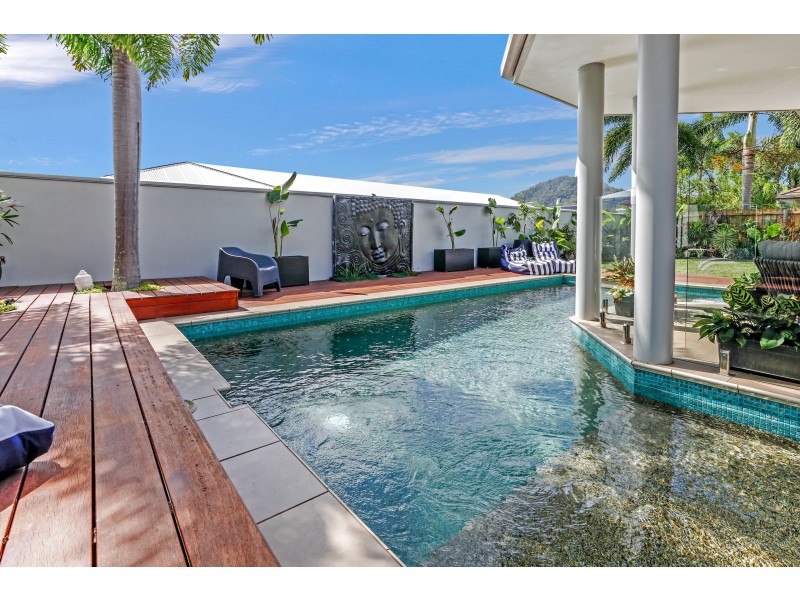 10 Iridescent Drive, Trinity Park QLD 4879