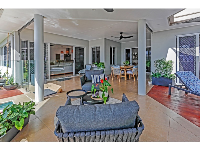 10 Iridescent Drive, Trinity Park QLD 4879
