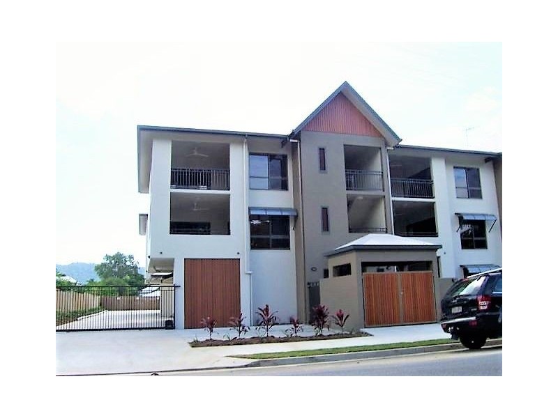 4/14 Macilwraith Street, Manoora QLD 4870