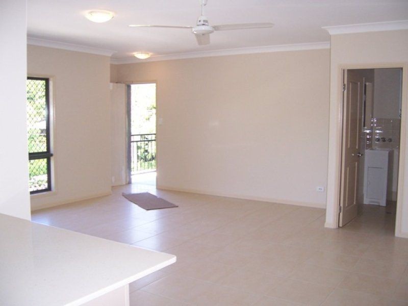 4/14 Macilwraith Street, Manoora QLD 4870