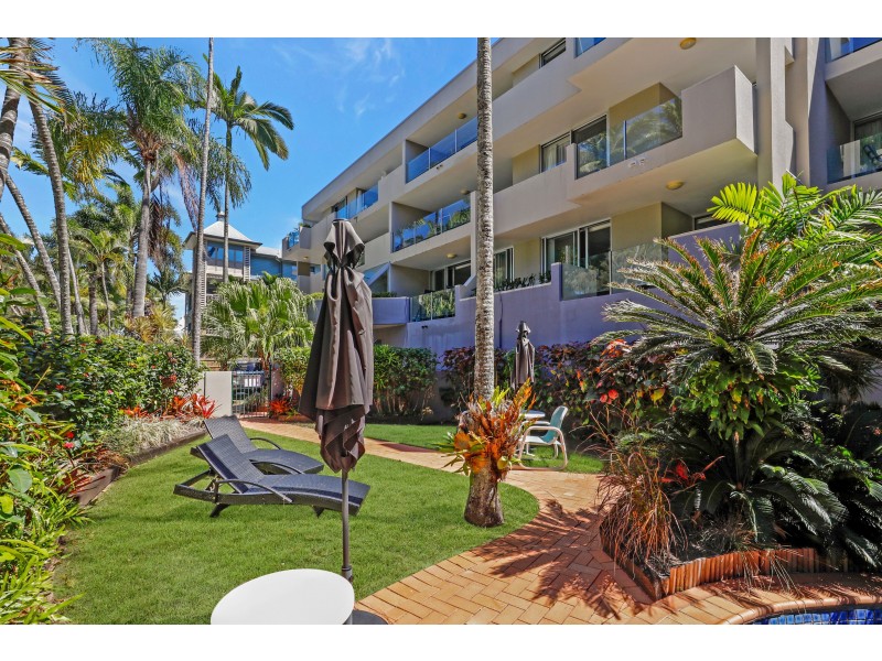 6/65-69 Williams Esplanade, Palm Cove QLD 4879