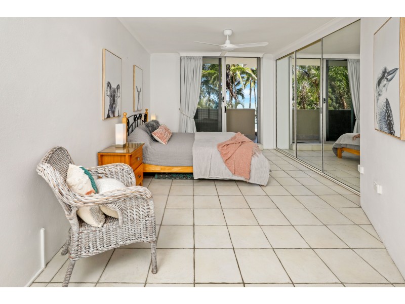 6/65-69 Williams Esplanade, Palm Cove QLD 4879