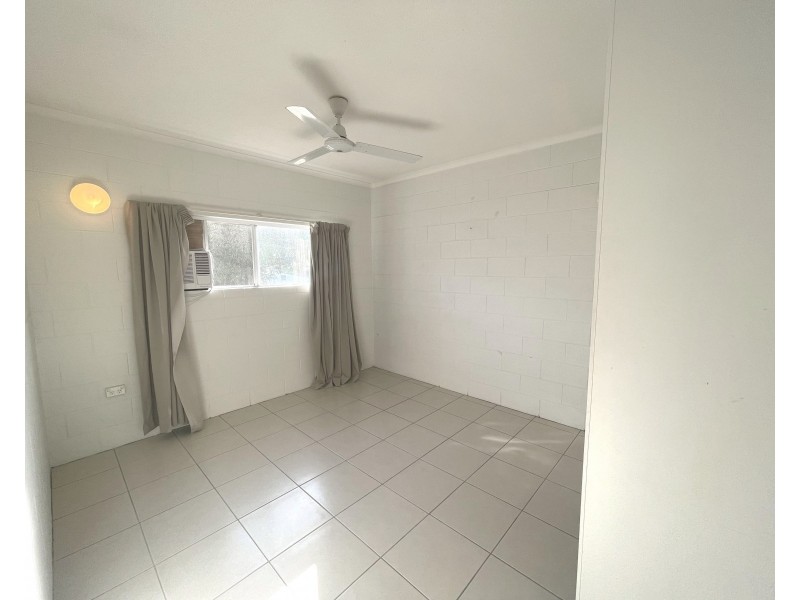 14/40 Old Smithfield Road, Freshwater QLD 4870
