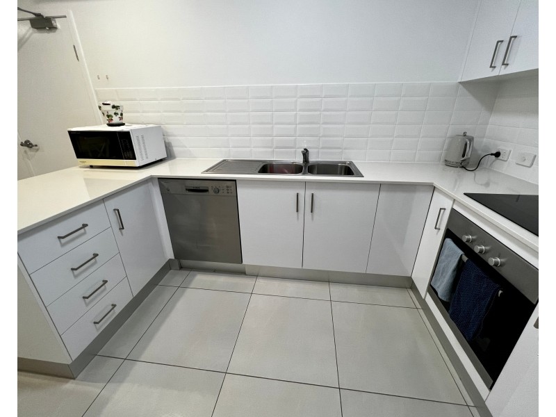 3/6-10 Wattle Street, Yorkeys Knob QLD 4878