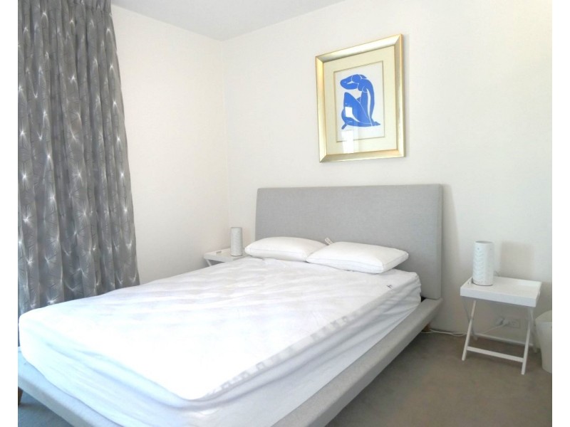 25/1 Marlin Parade, Cairns City QLD 4870