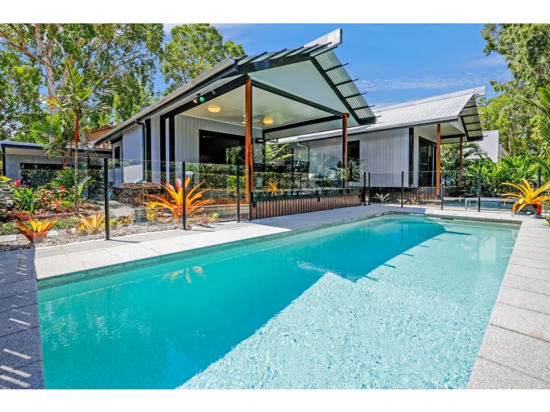 16 Turtle Close, Clifton Beach QLD 4879