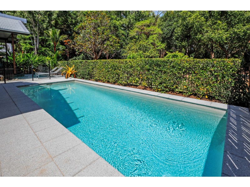 16 Turtle Close, Clifton Beach QLD 4879