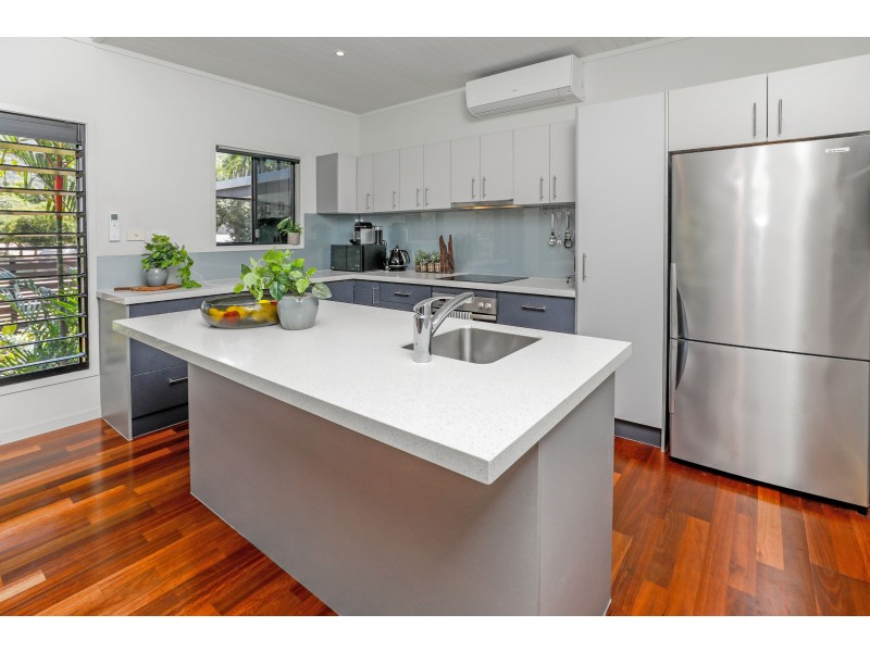 16 Turtle Close, Clifton Beach QLD 4879